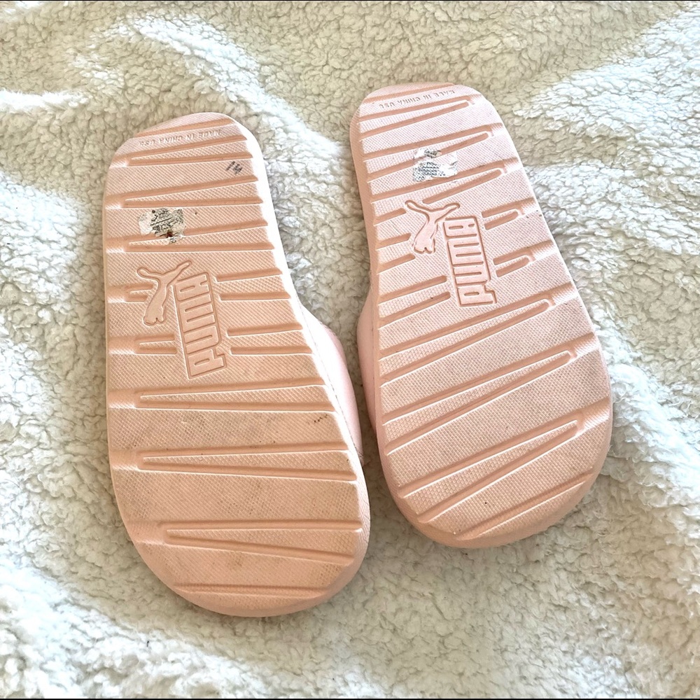EUC PUMA pink slides women’s size 8 - Picture 4 of 7